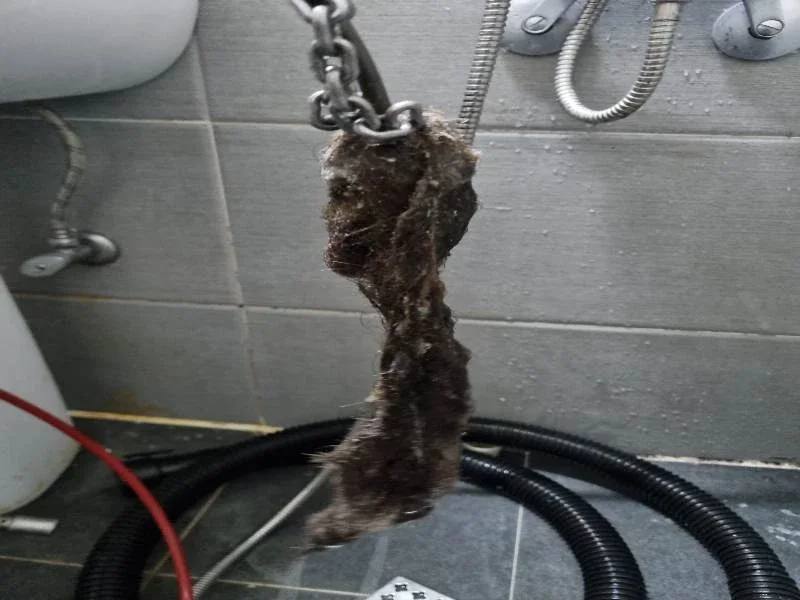 청파동 정화조막힘 작업 현장