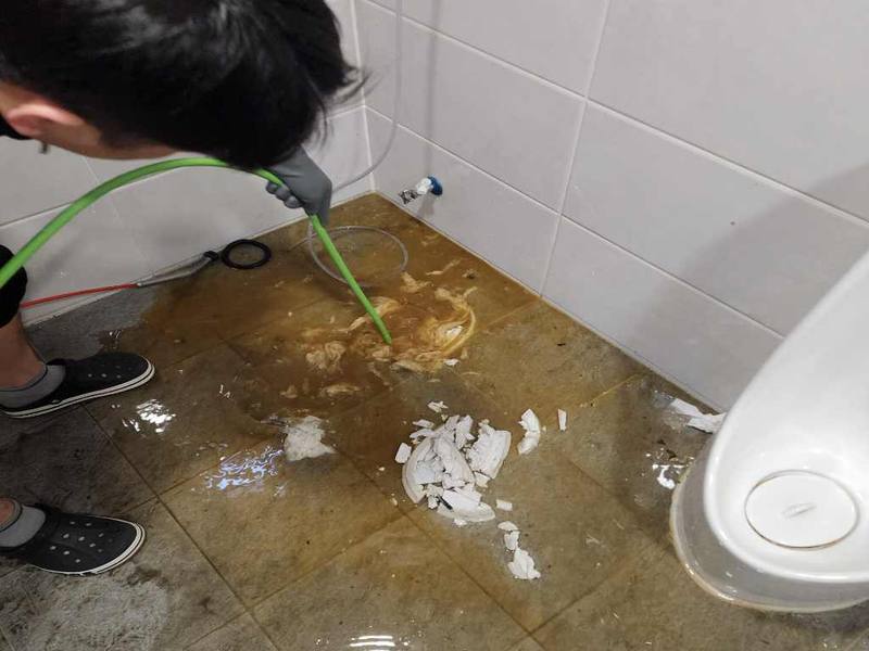 용산구 역류 작업사례 2